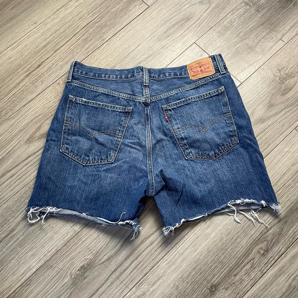 Levi's Shorts‎ - Picture 2 of 8